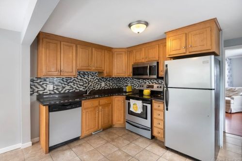 53 Heather Ln, New Britain, CT 06053-1915