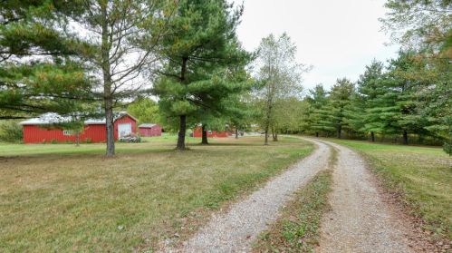 26718 Armstrong Rd, Laurelville OH  43135-9716 exterior