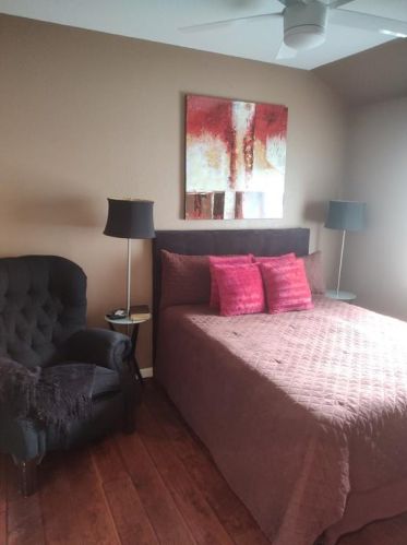 1084 Magnolia Ln, Cedar Hill TX 75104-6200 exterior