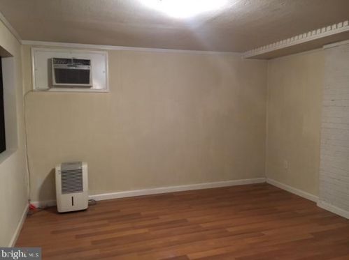 1413 Dandridge St, Fredericksburg VA  22401-5327 exterior
