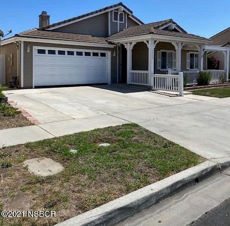 2444 Darbeton Ave, Santa Maria, CA 93458-1412
