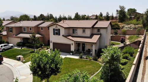 1329 Gordon Ct, Beaumont, CA 92223-3150