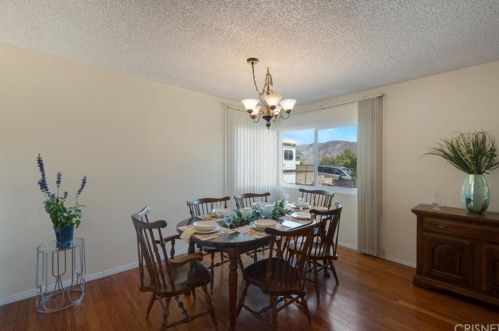 675 Dana Dr, Santa Paula CA  93060-1614 exterior