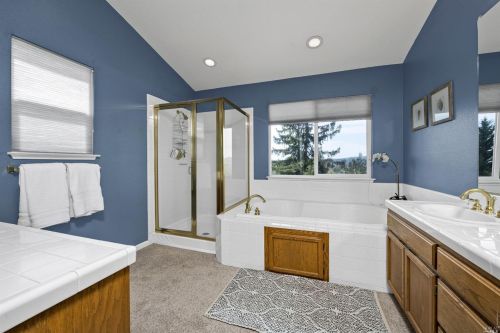 5743 Owls Nest Dr, Santa Rosa CA  95409-4350 exterior