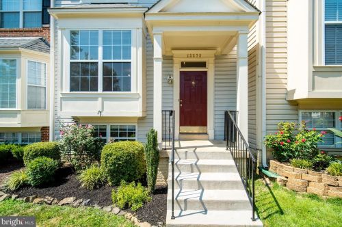 13578 Filly Ct, Gainesville VA  20155-2975 exterior