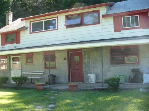 722 Old Route 17, Monticello NY  12701-7019 exterior