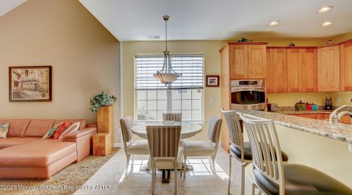 172 Huntington Dr, Jackson Twp NJ  08527-4789 exterior