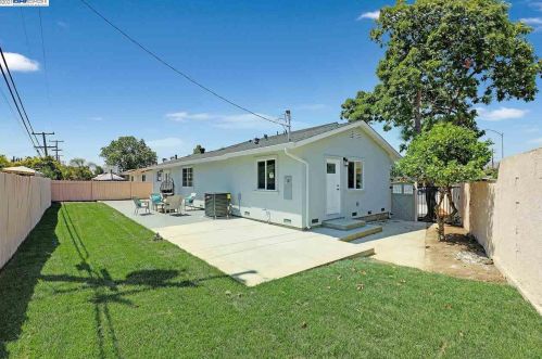 416 Easter Ave, Milpitas CA  95035-4203 exterior
