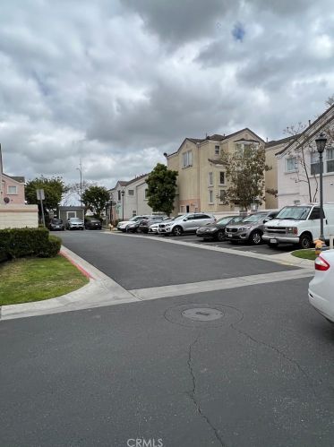12687 Antigua Ct, Lynwood CA  90262-5377 exterior