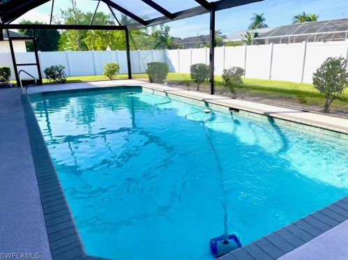 3746 6th Ave, Cape Coral FL  33904-5203 exterior