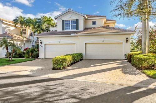 28633 San Lucas Ln, Bonita Springs, FL 34135-8302