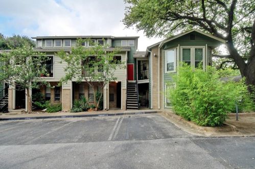 2104 Cullen Ave, Austin TX  78757-2465 exterior