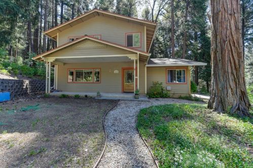 2090 Bourbon St, Pacific House, CA 95726-9054