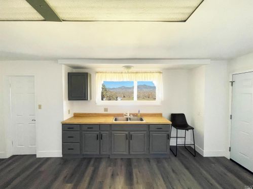 1890 Hill Rd, Willits CA  95490-9795 exterior