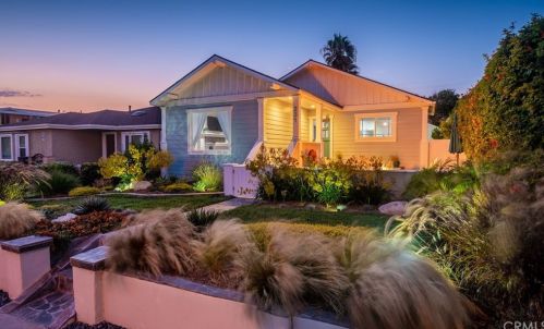 231 Avenue D, Redondo Beach, CA 90277-4911