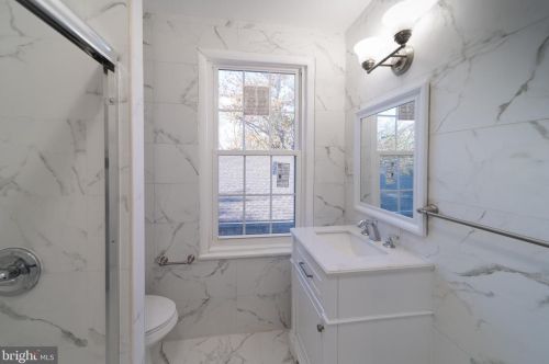 903 Garfield Ave, Palmyra NJ  08065-1916 exterior