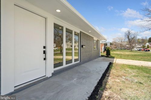 5222 Dalton Rd, Springfield VA  22151-3729 exterior