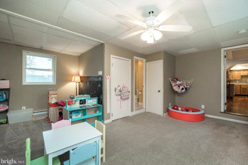 1298 Marshallton Thorndale Rd, Downingtown PA  19335-3754 exterior