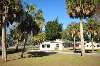 707 Young Blvd, Chiefland, FL 32626-1312