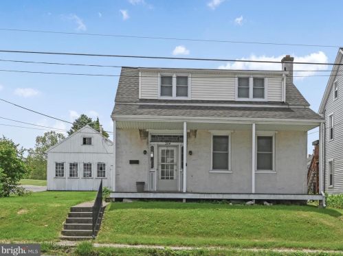 354 Main St, Landisville, PA 17538-1310