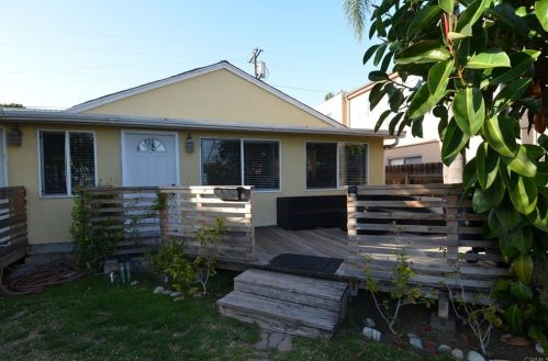 1160 Grand Ave, San Diego CA 92109-4272 exterior