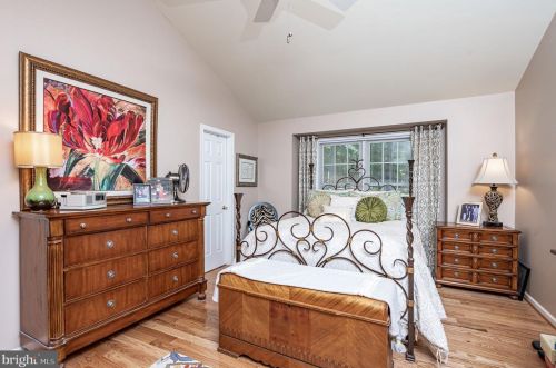 117 Riverside Dr, Bybee VA  22963-2020 exterior