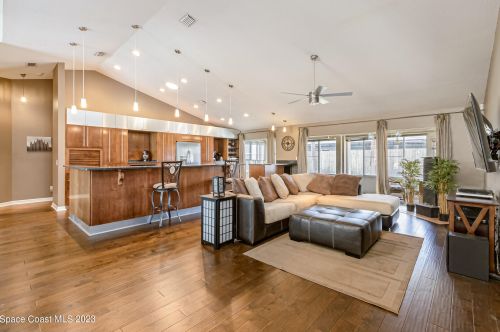1852 Crane Creek Blvd, Melbourne, FL 32940-6789