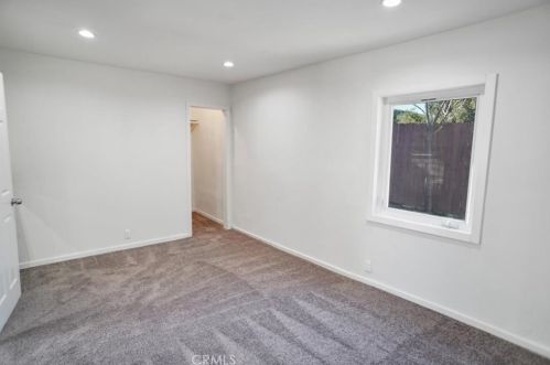 30009 Hunstock St, Santa Clarita CA  91384-2456 exterior