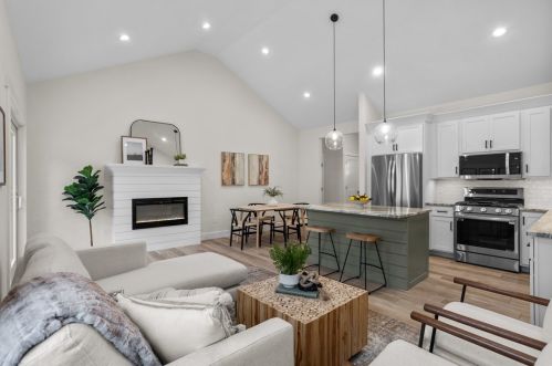 513 5th Ave, Bridgeville PA  15017-1337 exterior