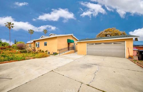 1454 221st St, Torrance, CA 90501-4026