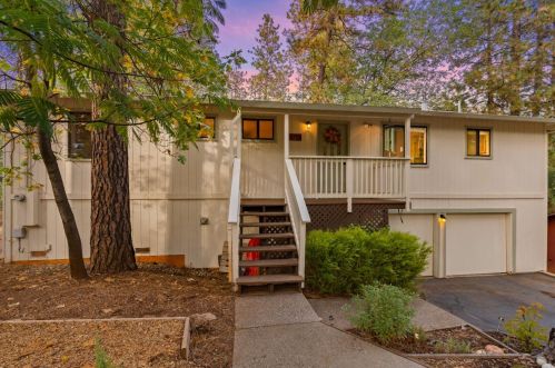 11726 Upper Circle Dr, Grass Valley CA  95949-6666 exterior