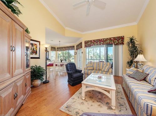8477 Radcliffe Ter, Naples, FL 34120-0642