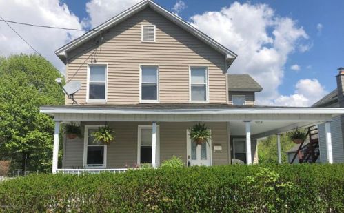 104 Lafayette St, Olyphant, PA 18447-1525