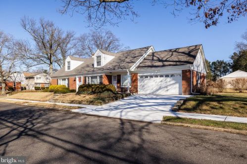 1844 Prospect Ridge Blvd, Haddon Heights, NJ 08035-1139