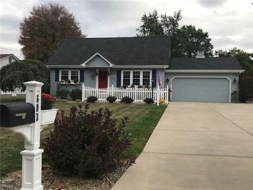 603 Dorchester Dr, Hubbard, OH 44425-2608