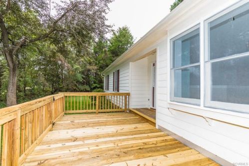37 La Mae Ct, Aylett, VA 23009-3108
