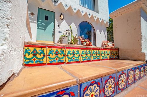 232 Euclid Ave, Long Beach CA  90815-2518 exterior