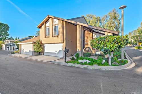 2 Emperor, Irvine CA 92604-1918 exterior