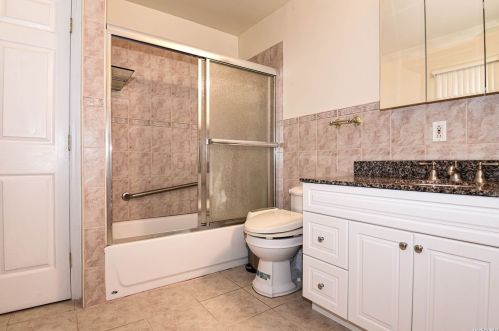 55 Greenvale Dr, Elwood NY  11731-4117 exterior