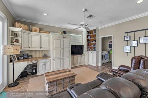 17836 15 Ct, Hollywood FL 33024-4602 exterior