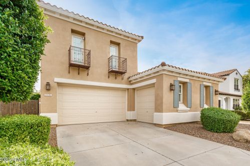 2135 Honeysuckle Pl, Chandler, AZ 85286-2318