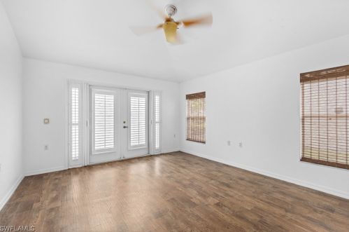 6128 Mandalay Cir, Naples, FL 34112-1908