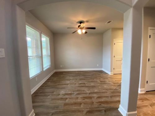 11429 Noble Ct, Conroe TX  77304-5071 exterior