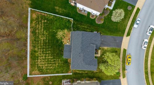 3555 Hardwood Ter, Spring Grove PA  17362-9104 exterior