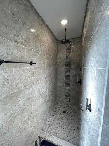 218 Roosevelt Ave, Lehigh Acres FL 33972-1200 exterior