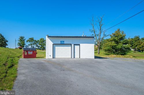 672 Bloserville Rd, North Newton, PA 17241-8757