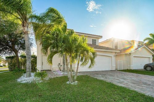 6027 Adriatic Way, West Palm Beach, FL 33413-1086