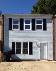 2136 Kimball Cir, Virginia Beach VA  23455-2558 exterior