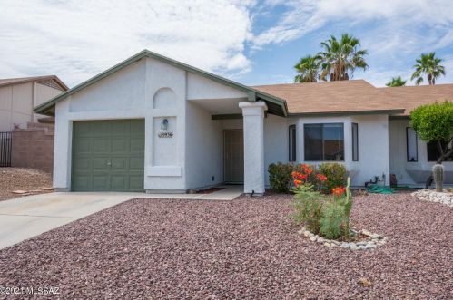 9936 Desert Aire Dr, Tucson, AZ 85730-4468