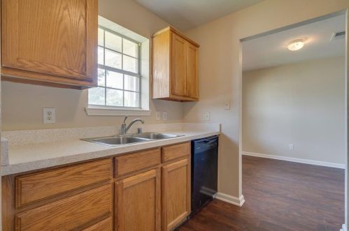 1413 Paco Trl, Denton TX  76209-4648 exterior